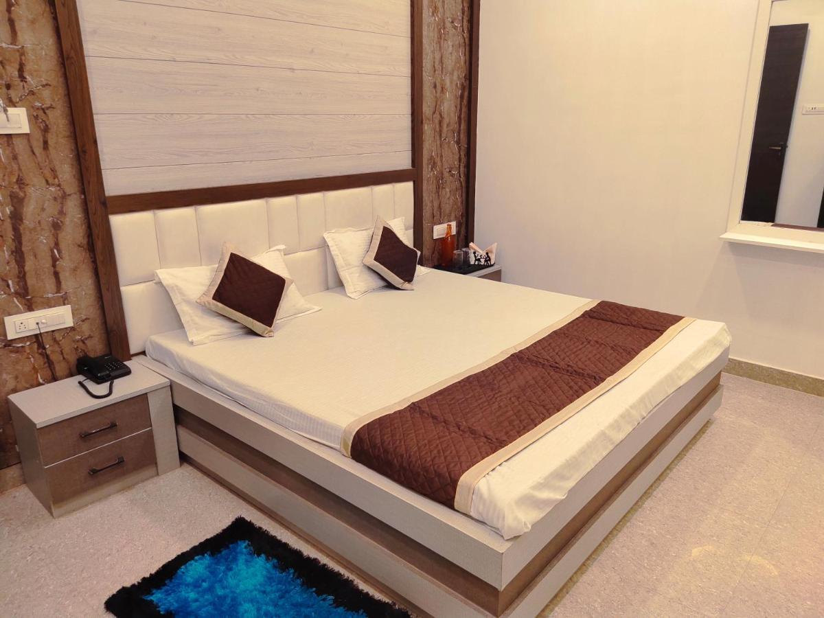 Hotel The Shree Jee Palace Mirzapur Exterior photo