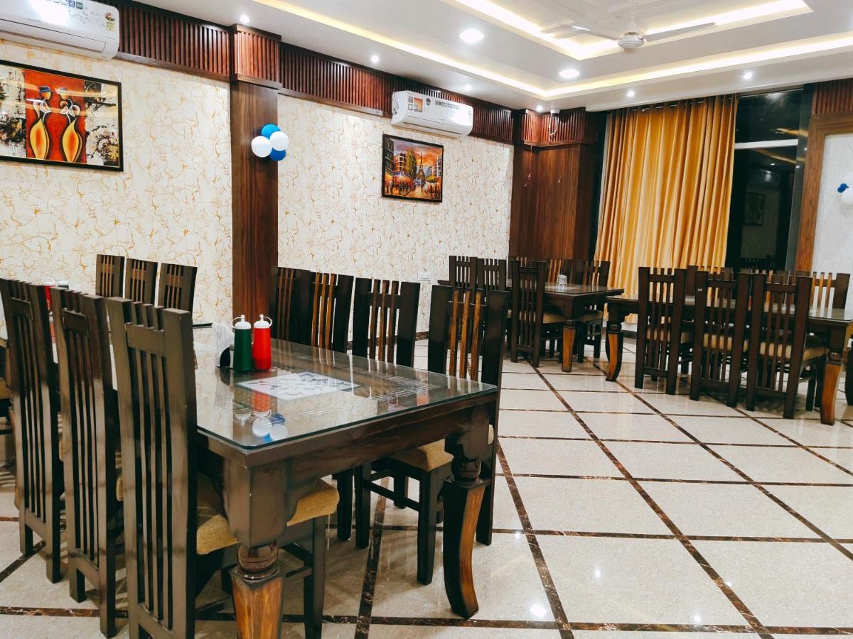 Hotel The Shree Jee Palace Mirzapur Exterior photo