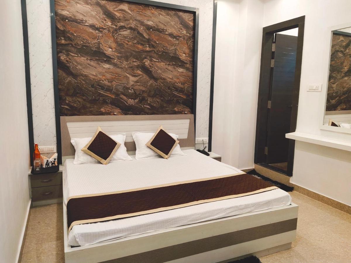 Hotel The Shree Jee Palace Mirzapur Exterior photo